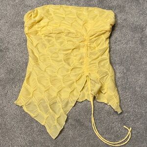 Women’s Yellow Strapless Textured Top